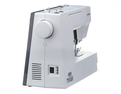 Janome 1522DG (2)